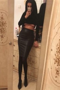 Kungsbacka Sex i strumpbyxor - escort Larisa-Ioana (25år)